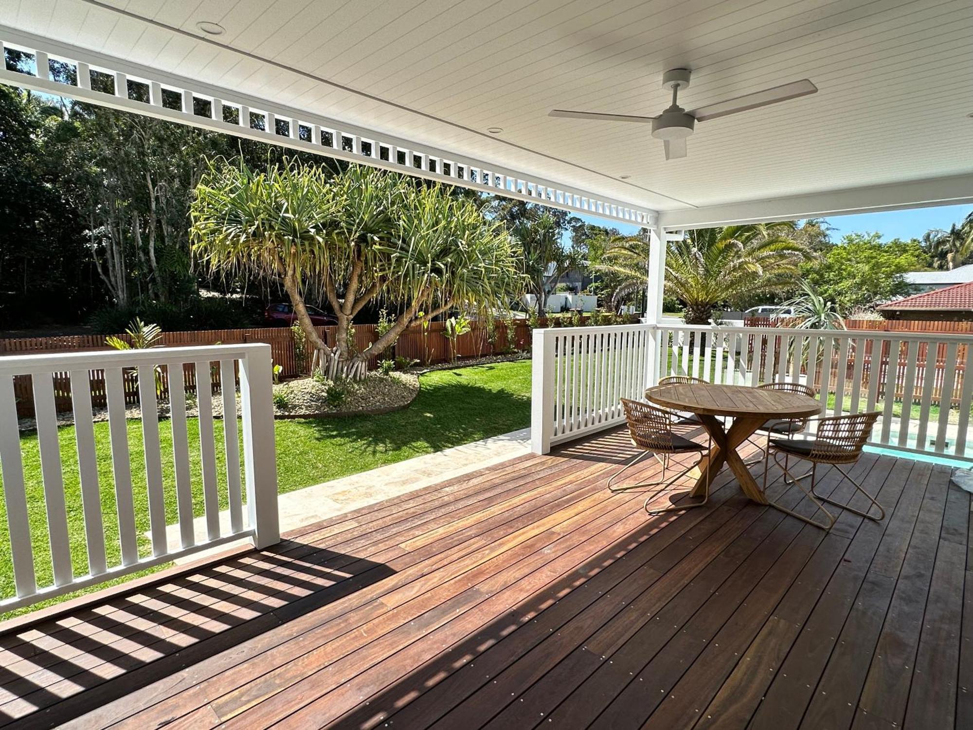 Unwind Guesthouse Byron Bay Exterior photo
